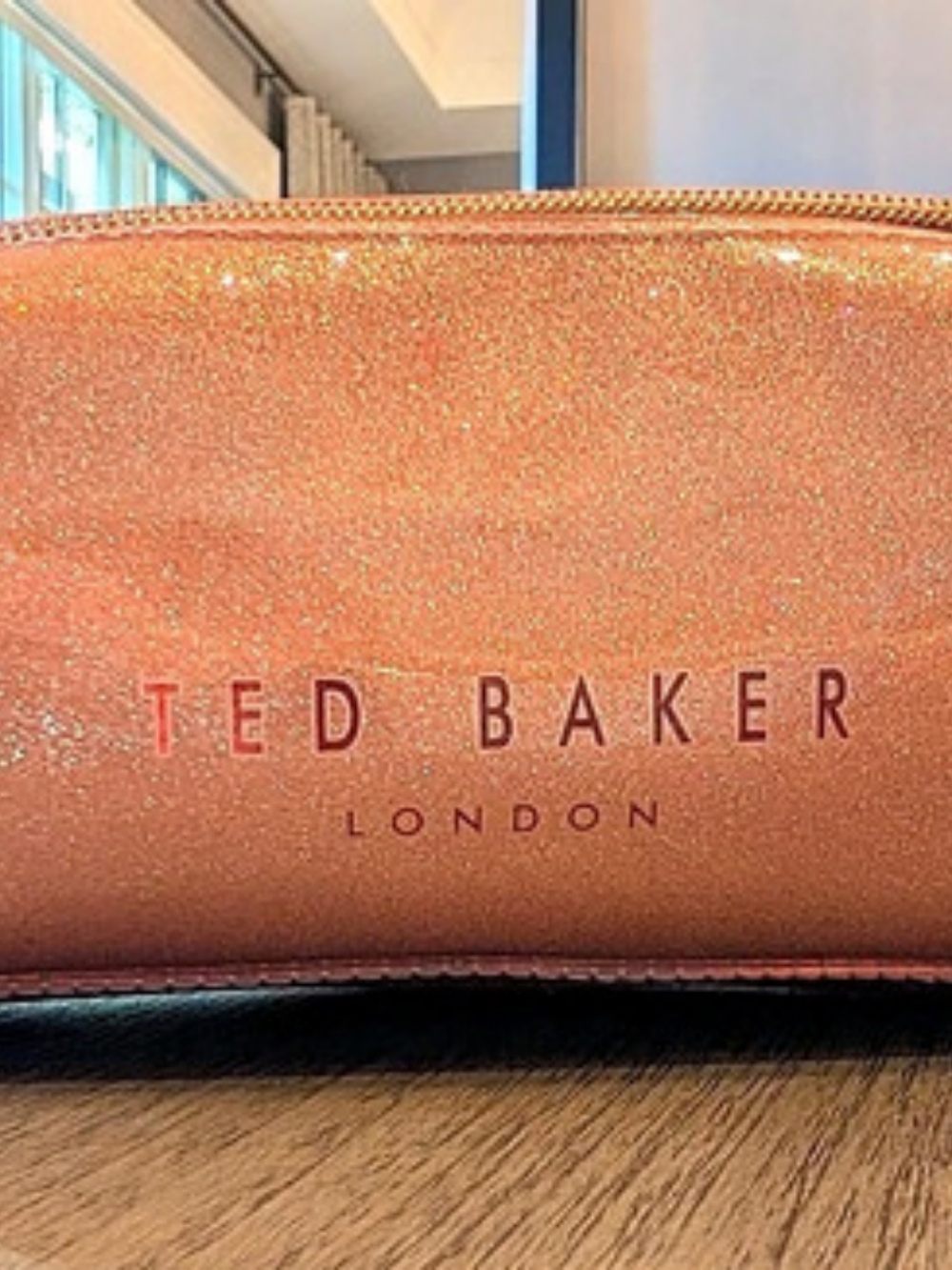 Ted Baker Cosmetic Bag in Pink Like New